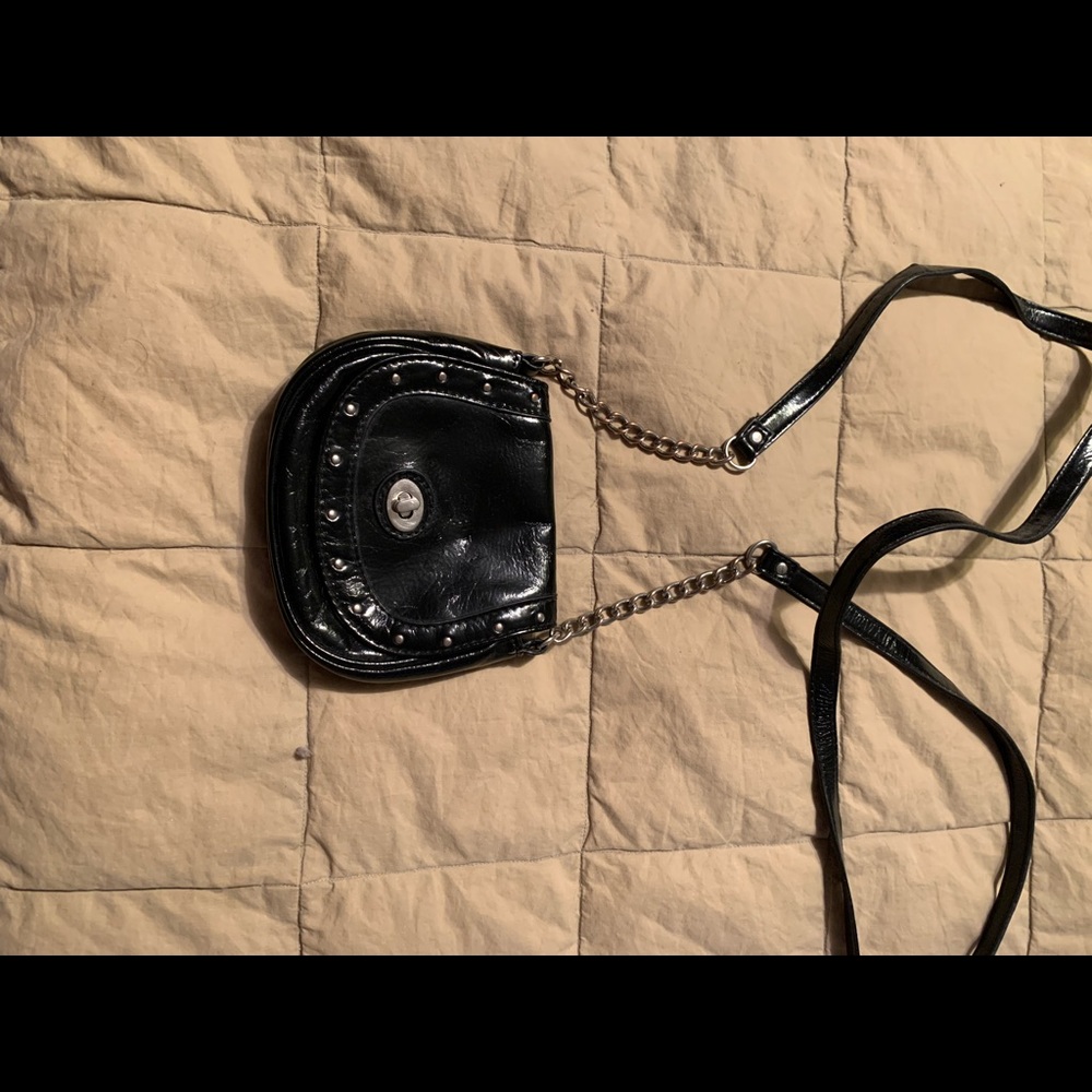 5/$25 EUC Small black patent vegan leather crossbody bag.